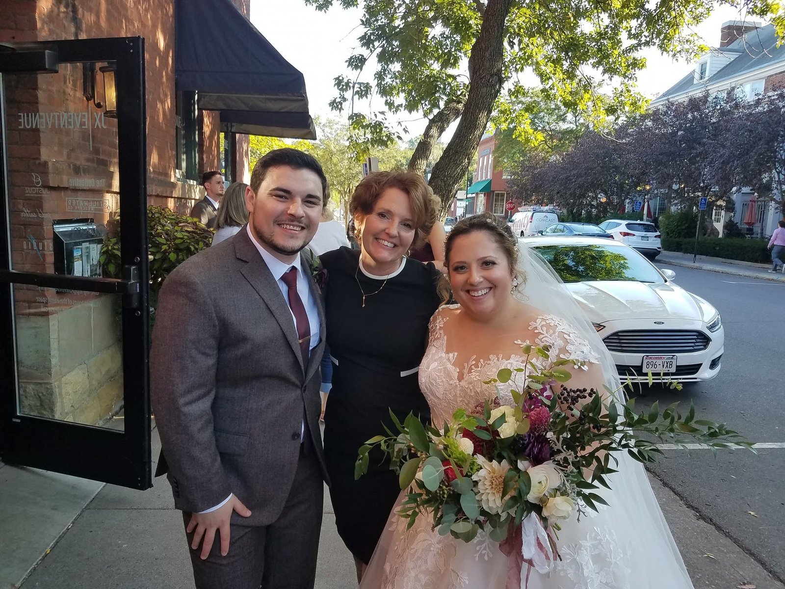 Wedding gallery image 13